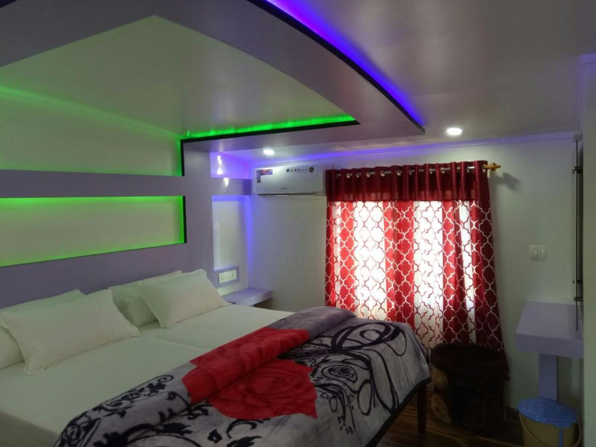 Hotel Marari Houseboat Mararikulam Zewnętrze zdjęcie